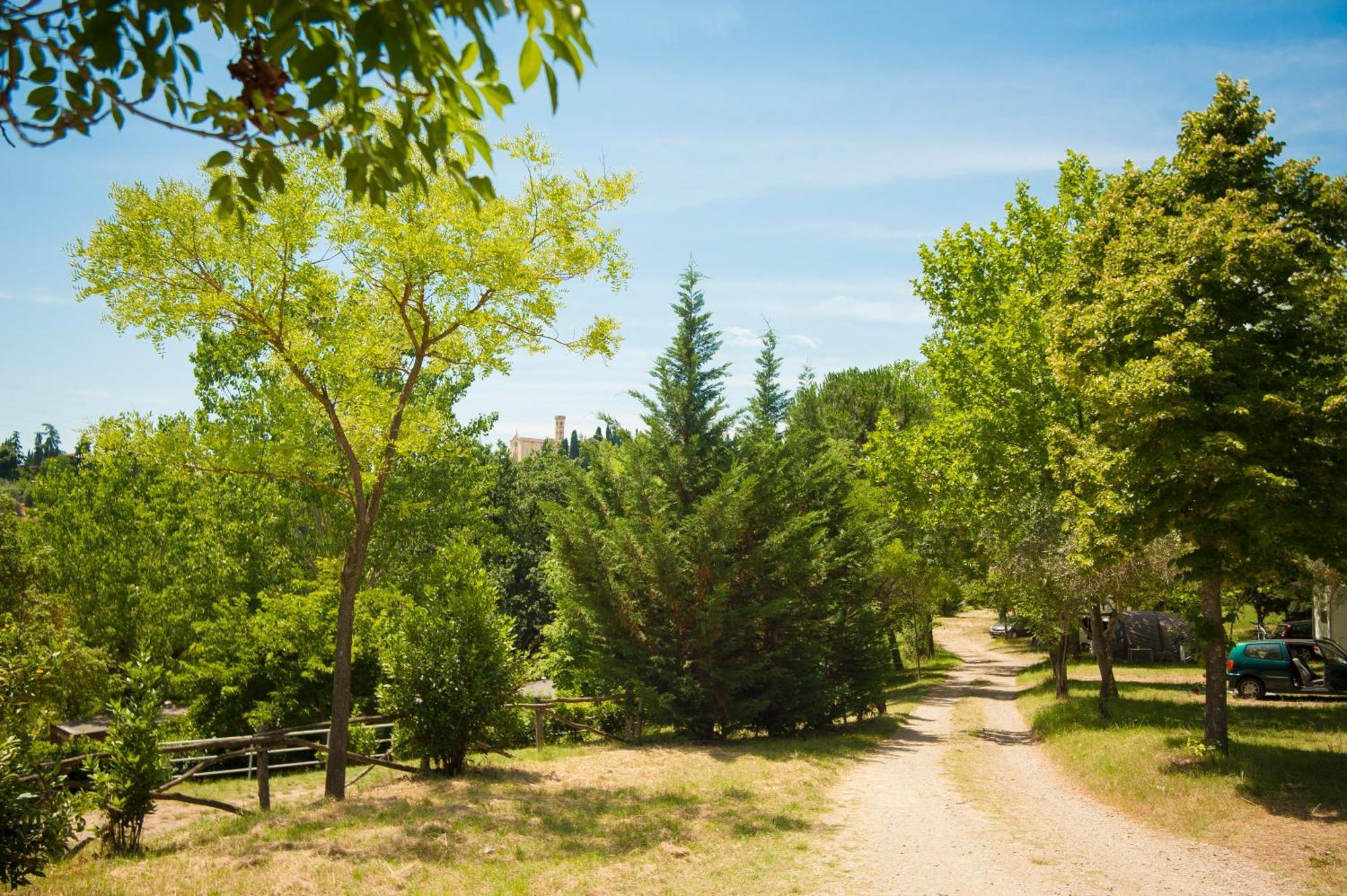 Campsite Hu Firenze Certosa In Town 3*