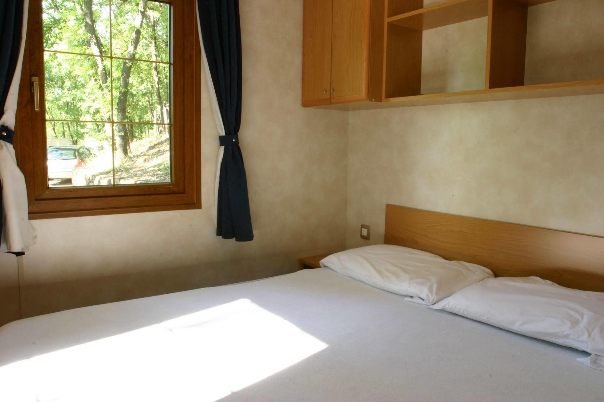 Campsite Hu Firenze Certosa In Town Impruneta