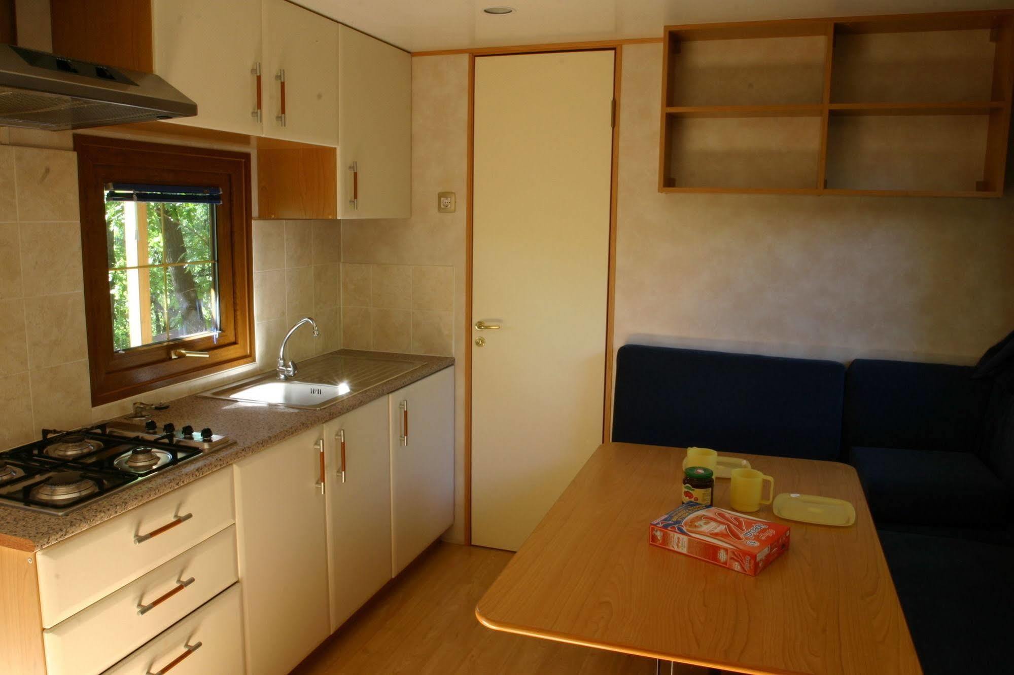 Hu Firenze Certosa In Town Campsite Impruneta